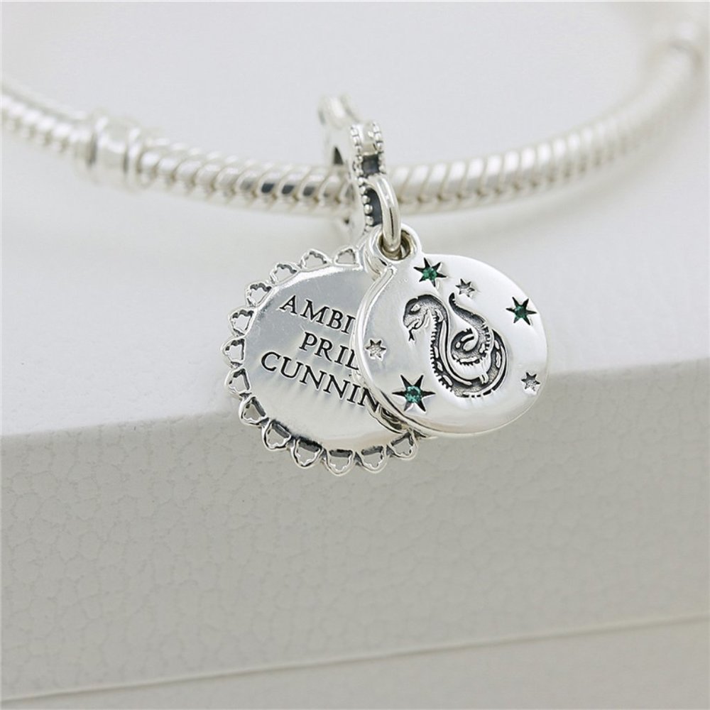Harry Potter, Slytherin Dangle Charm